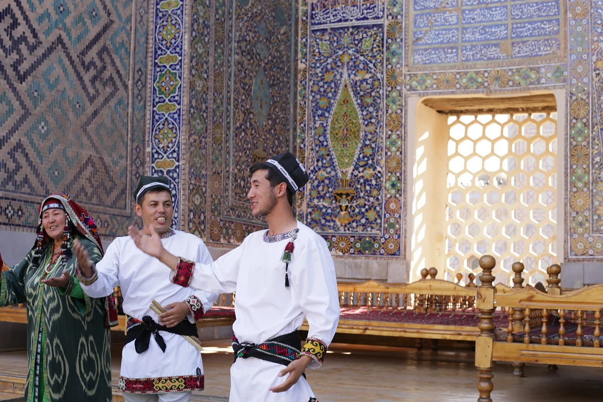Performers at the Registan